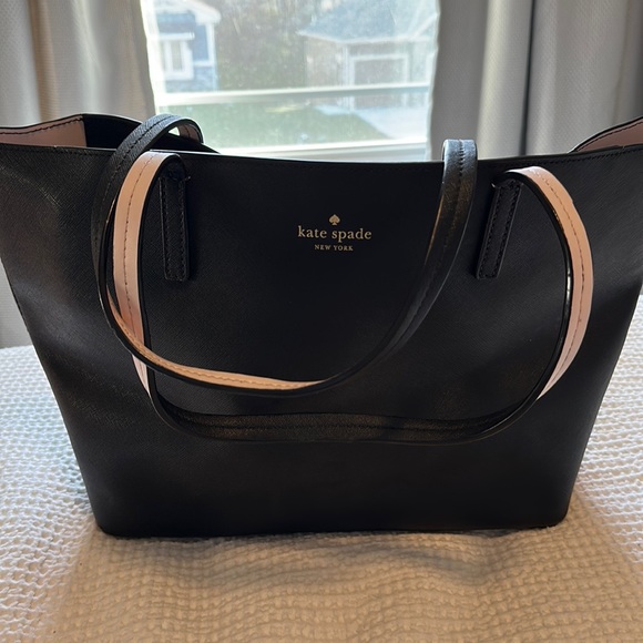 kate spade Handbags - Kate Spade Black Tote
